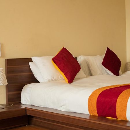 Hotel Edingo Inn Itahari Εξωτερικό φωτογραφία