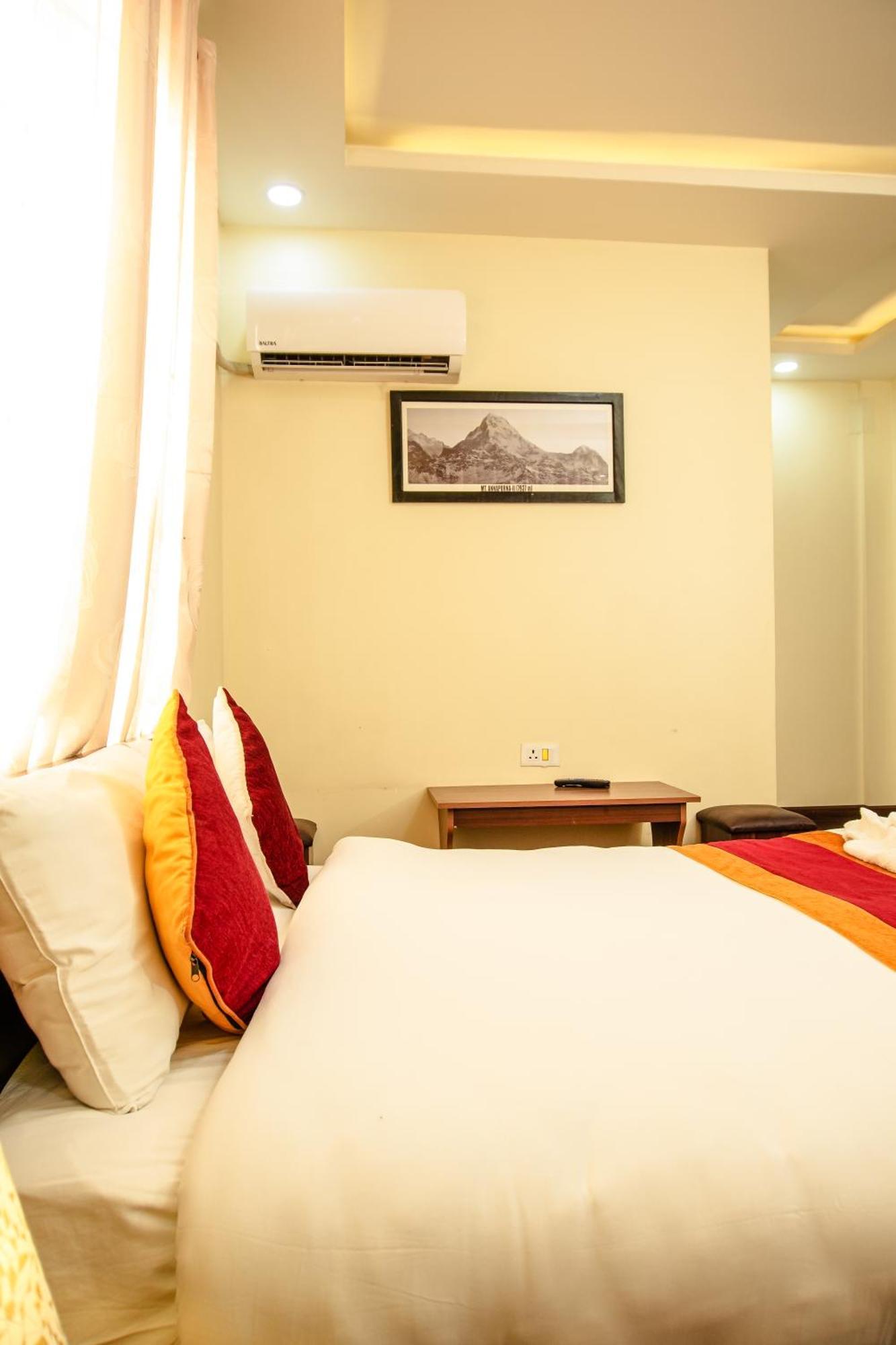 Hotel Edingo Inn Itahari Εξωτερικό φωτογραφία