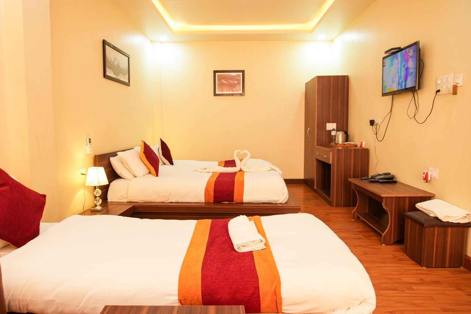 Hotel Edingo Inn Itahari Εξωτερικό φωτογραφία