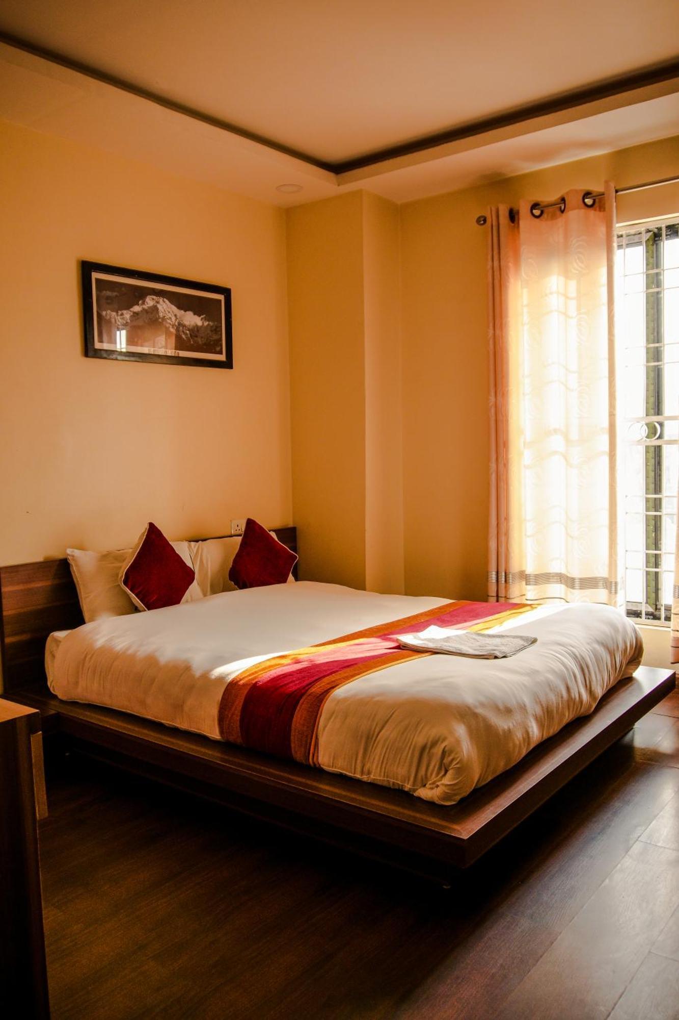 Hotel Edingo Inn Itahari Εξωτερικό φωτογραφία